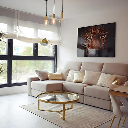 Urban Sky Luxury In Apartment *